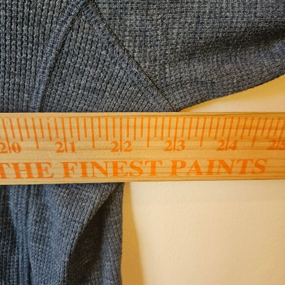 Magellan Outdoors Classic Fit Long Sleeve Blue waffle knit Shirt L base layer - Picture 2 of 5